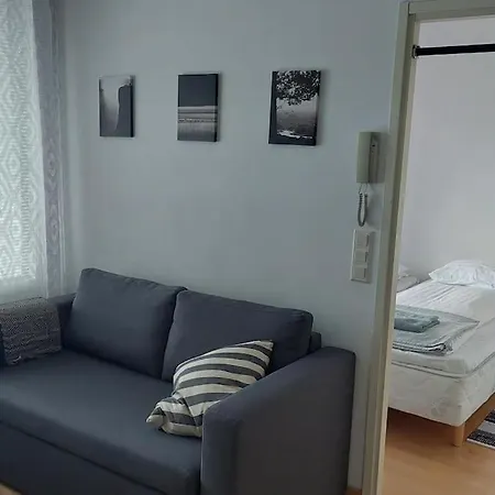 Location With Balcony And Sauna Kotimaailma *